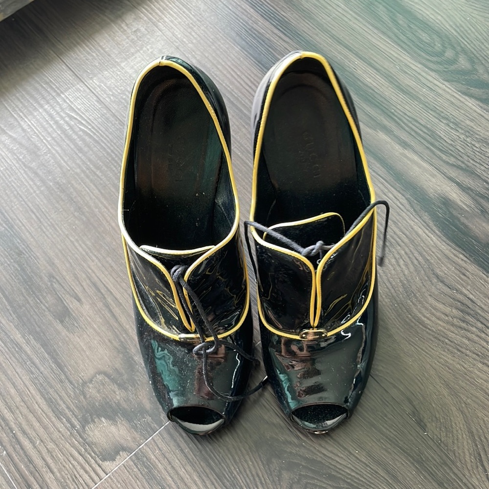 Gucci heels